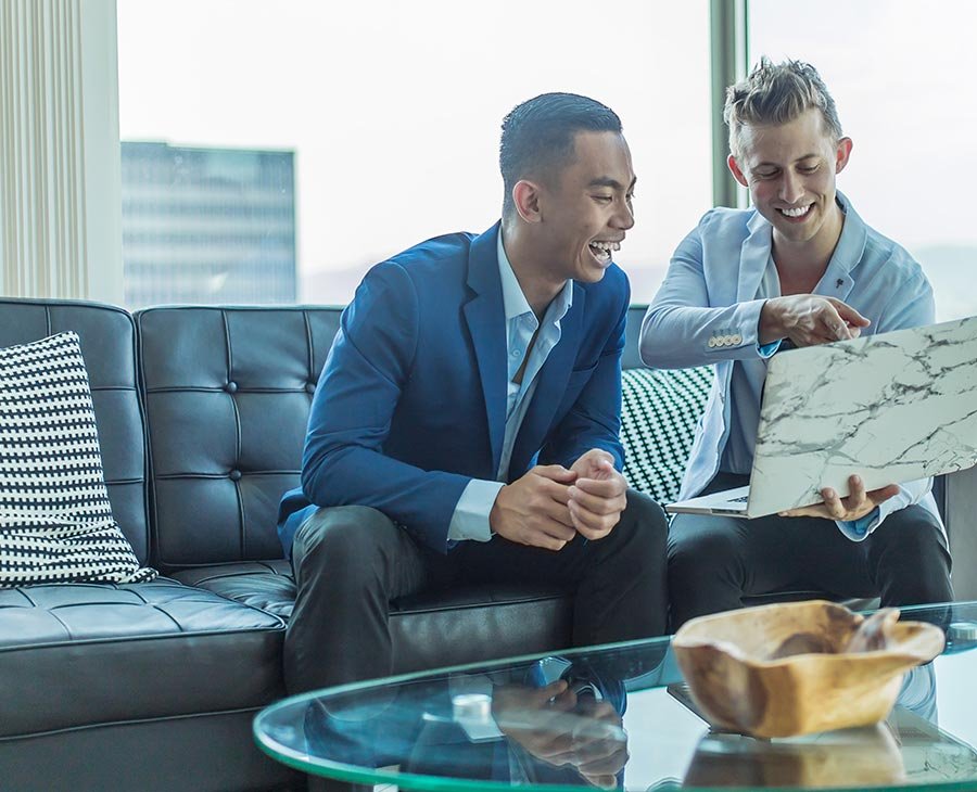 Identificamos oportunidades de inversión con alta plusvalía y rentabilidad, respaldadas por análisis de mercado y acompañamiento experto.